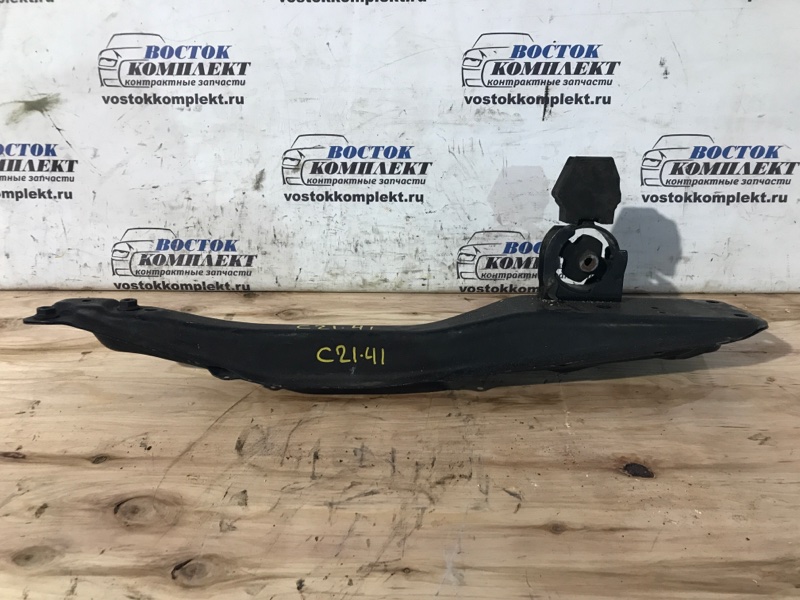 Балка продольная Toyota Noah 2006 AZR60 1AZ-FSE