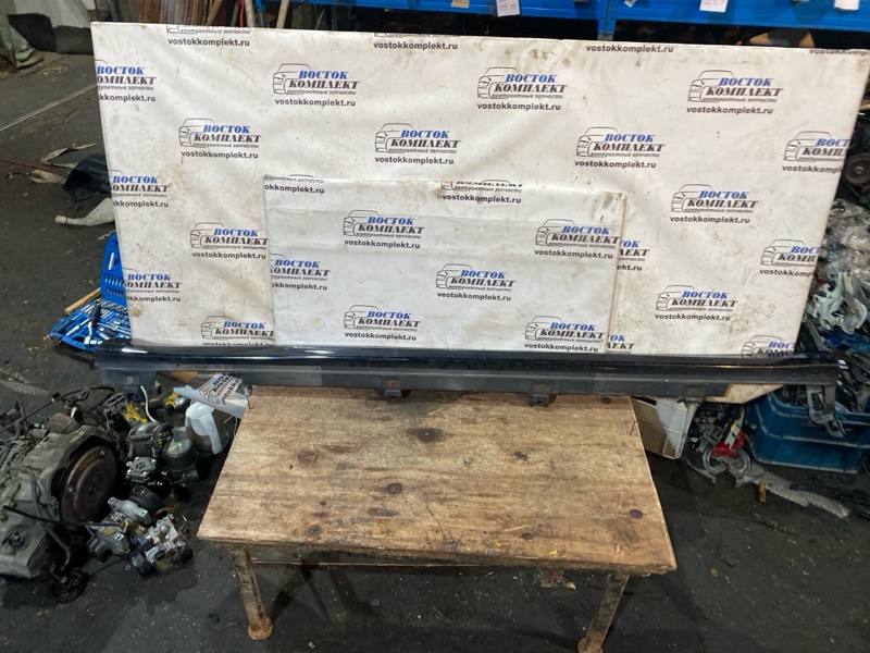 Порог Honda Stream 2008 RN8 R20A прав