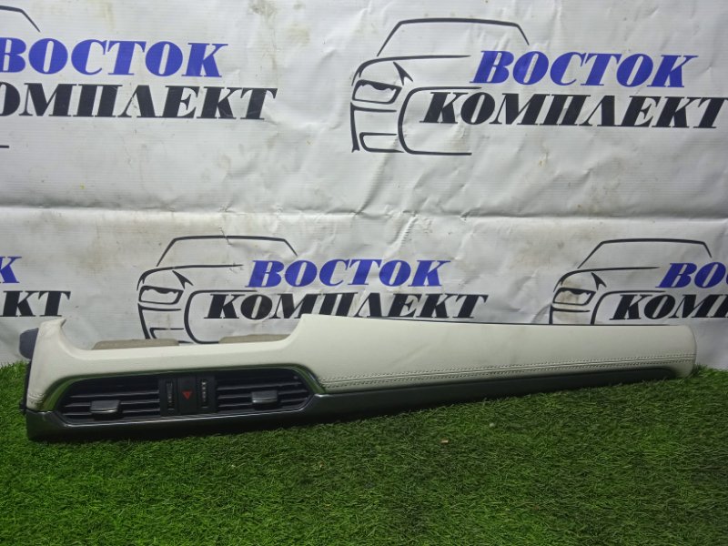 Дефлектор воздушный Mazda Atenza GJ2AW SH-VPTR