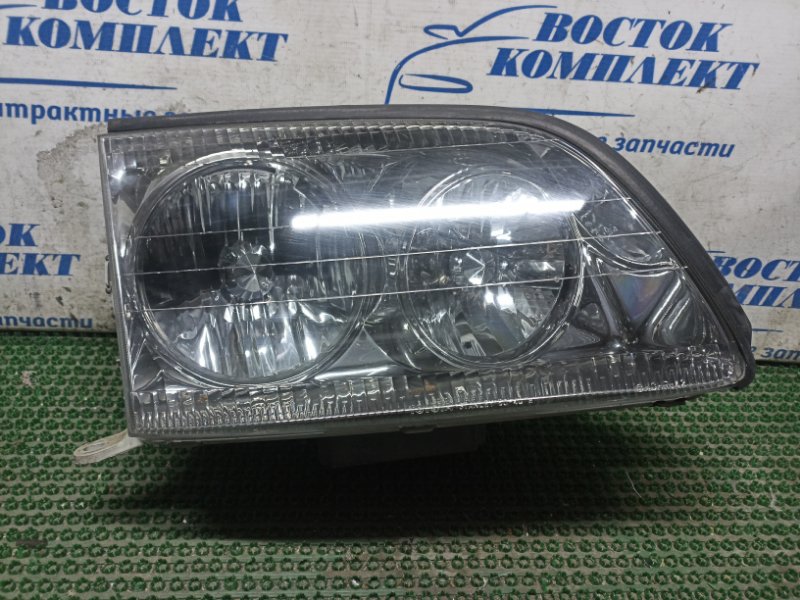 Фара Toyota Celsior UCF21 1UZ-FE прав