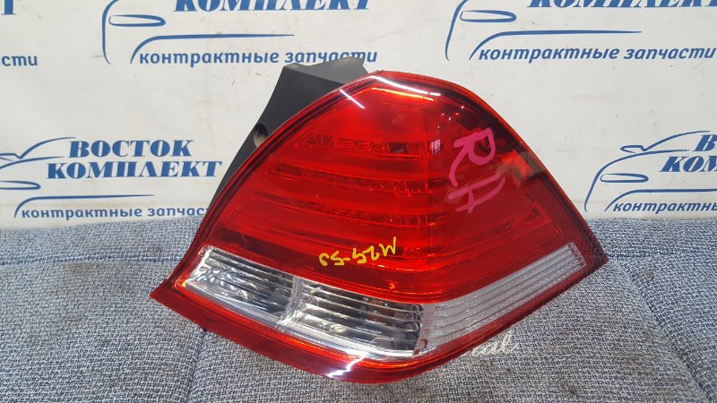 Фонарь стоп-сигнала Honda Odyssey 2004 RB1 K24A прав