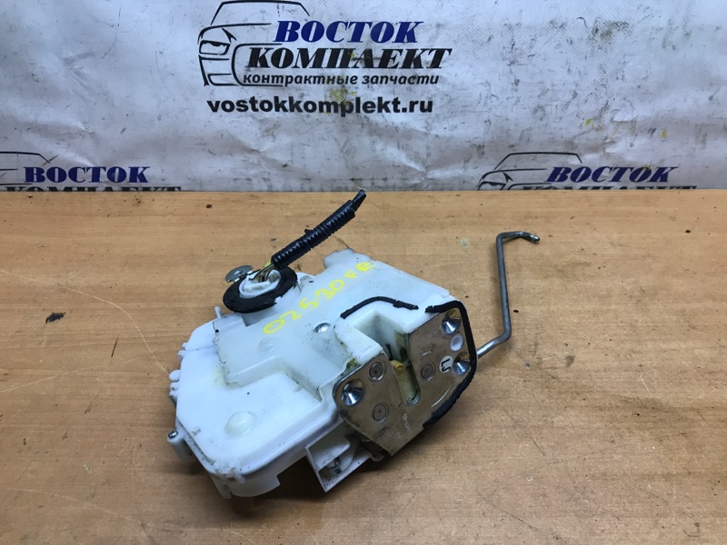 Замок дверной Honda Airwave 2006 GJ1 L15A перед прав