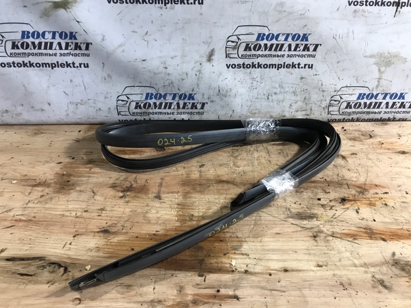 Молдинг крыши Honda Freed Spike 2011 GB3 L15A