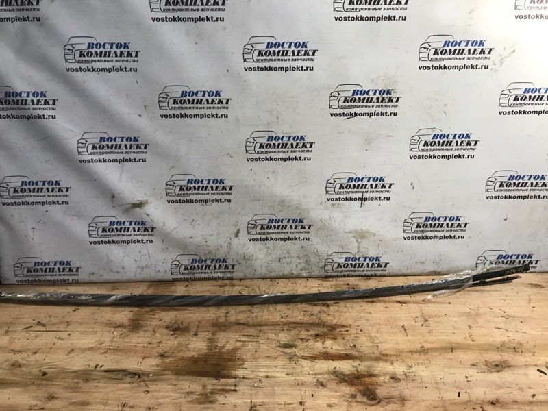 Молдинг крыши Mazda Axela BK5P ZY-VE