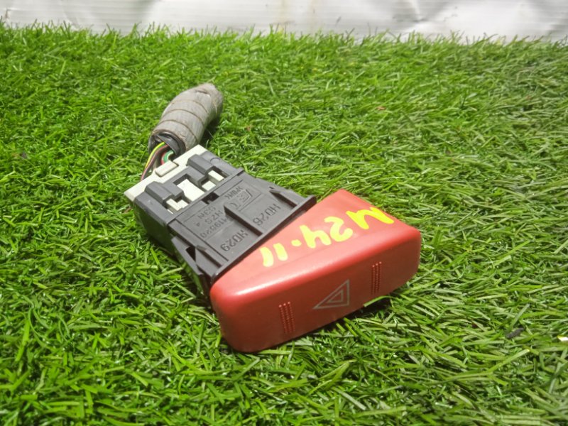 Кнопка аварийной остановки Honda Mobilio Spike 2004 GK1 L15A