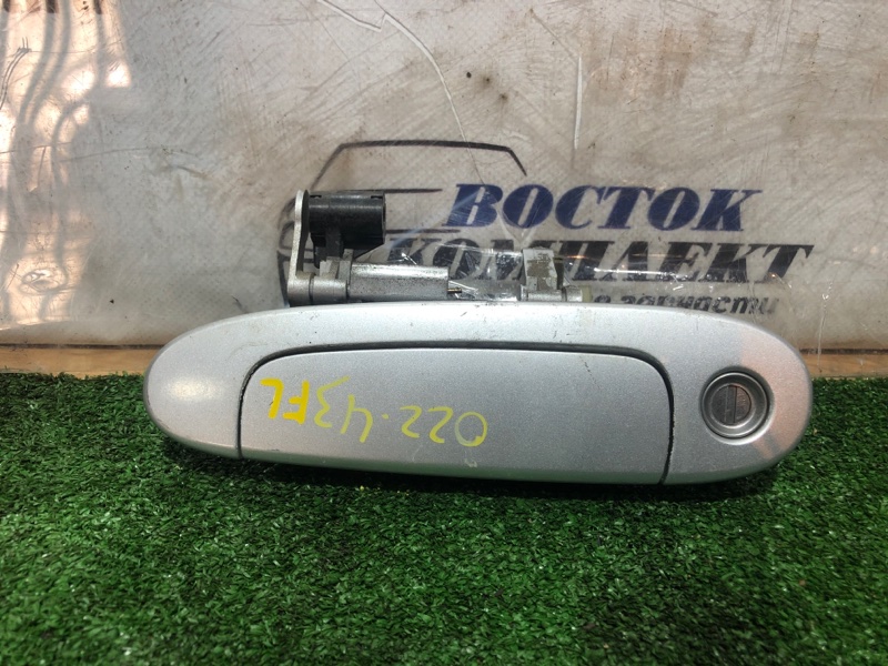 Ручка двери наружная Toyota Vitz NCP15 2NZ-FE перед лев