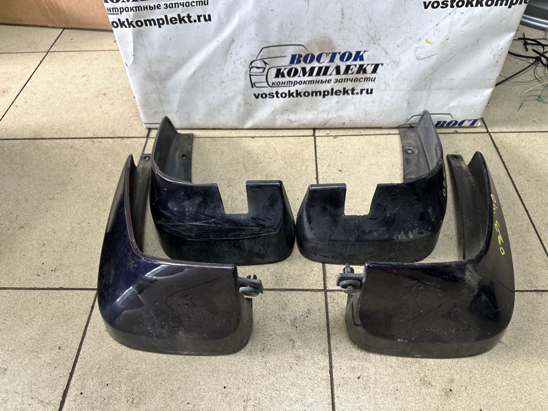 Брызговик Honda Fit GE8