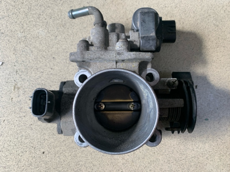 Заслонка дроссельная Suzuki Jimny Sierra 2005 JB43W M13A