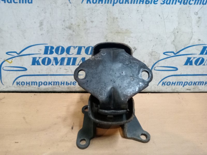 Подушка двигателя Toyota Hiace TRH200K 1TR-FE прав