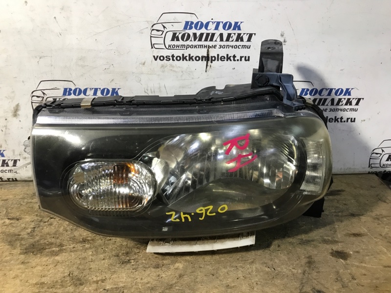 Фара Nissan Cube 2013 Z12 HR15DE лев