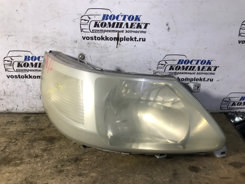 Фара Nissan Serena 2002 TC24 QR20DE прав