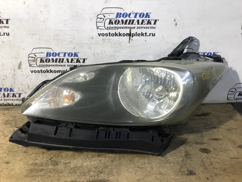 Фара Honda Freed GB3 лев