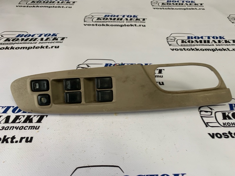 Блок управления стеклоподъемниками Nissan Serena TC24 QR20DE