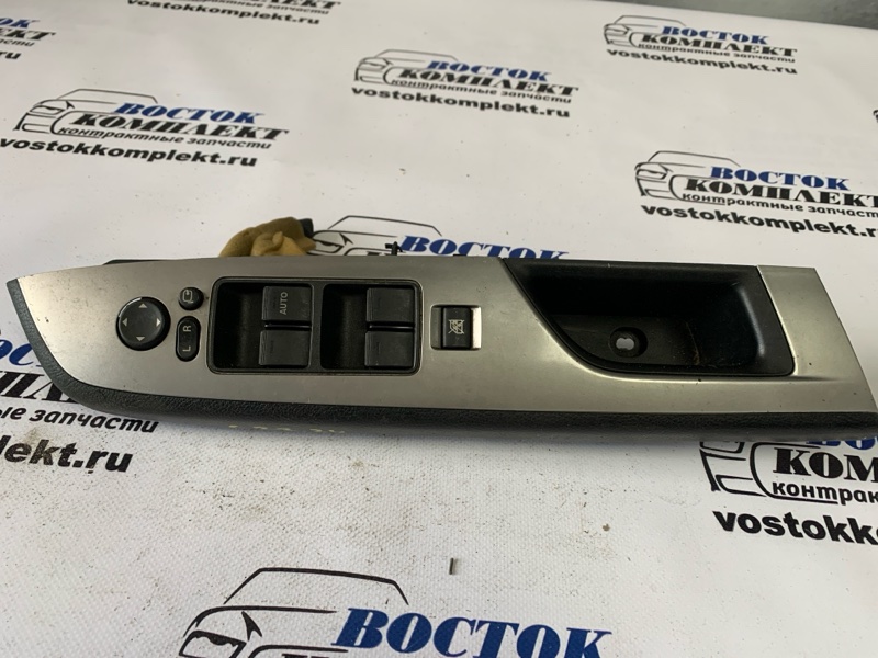 Блок управления стеклоподъемниками Mazda Atenza 2007 GH5FW L5-VE