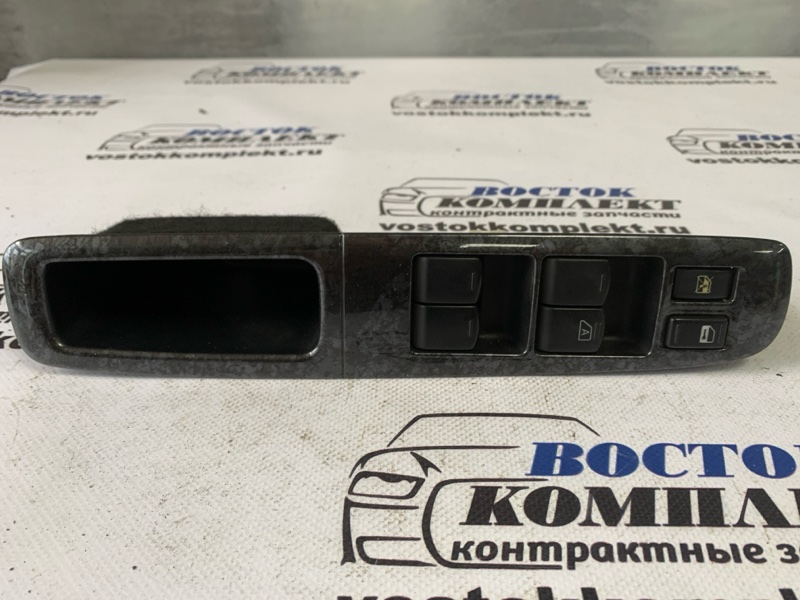 Блок управления стеклоподъемниками Nissan Serena 2005 C25 MR20DE