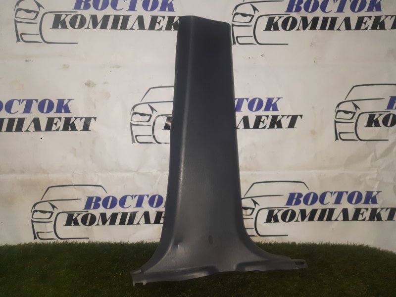 Обшивка стойки кузова Toyota Hilux Surf 2000 KZN185W 1KZ-TE прав