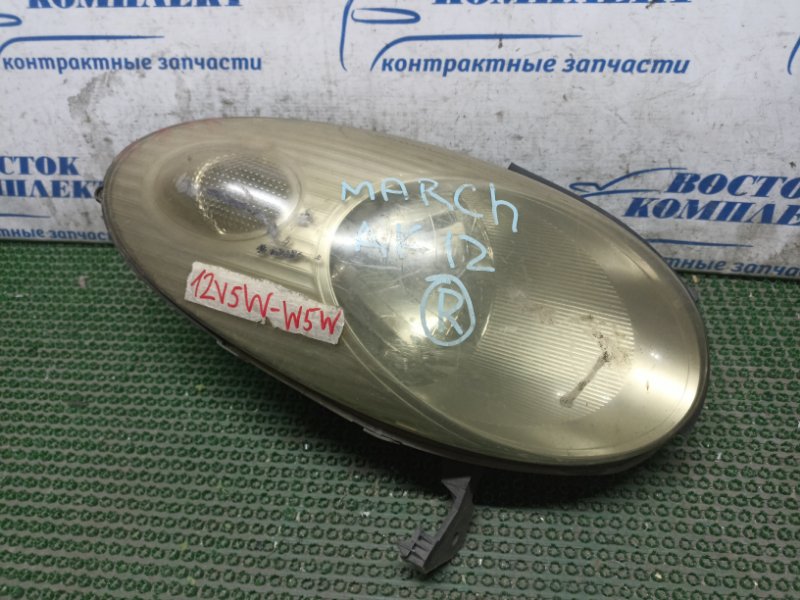 Фара Nissan March AK12 CR12DE прав