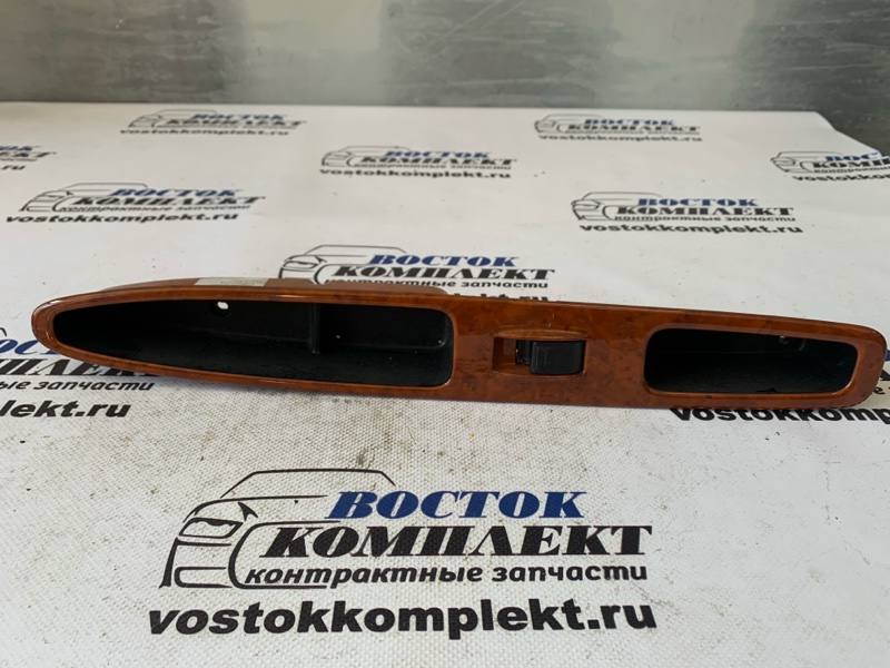 Кнопка стеклоподъемника Toyota Gaia 2004 ACM10G 1AZ-FSE зад прав