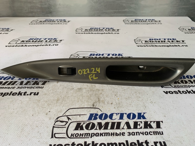 Кнопка стеклоподъемника Mazda Atenza 2003 GY3W L3-VE перед лев