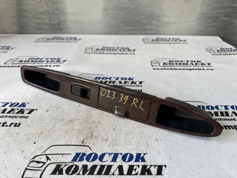 Кнопка стеклоподъемника Toyota Gaia SXM15G 3S-FE зад лев