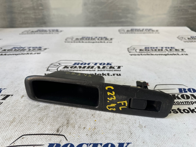 Кнопка стеклоподъемника Nissan Serena 2010 CNC25 MR20DE перед лев