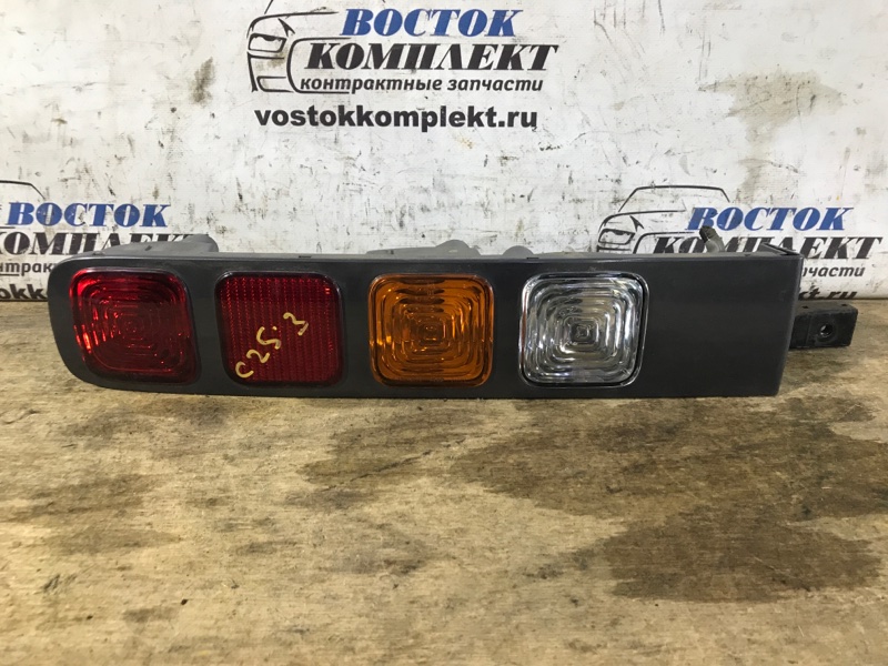 Фонарь стоп-сигнала Nissan Cube 2004 BNZ11 CR14DE лев