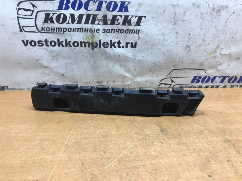 Клипса бампера Honda Stepwgn RK1 R20A перед лев