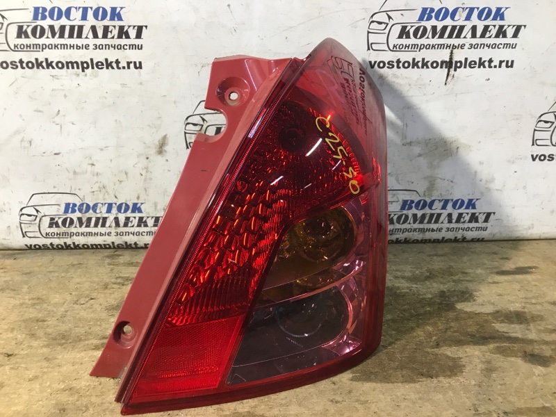 Фонарь стоп-сигнала Suzuki Swift 2008 ZD11S M13A прав