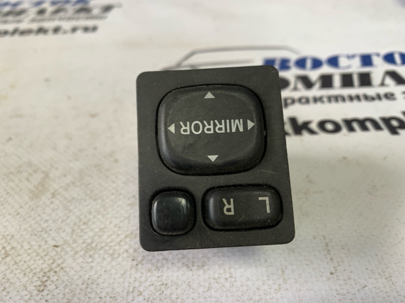 Блок управления зеркалами Toyota Ractis NCP100 1NZ-FE