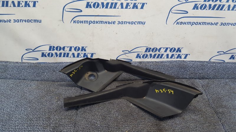 Решетка под лобовое стекло Honda Stepwgn 2011 RK5 R20A