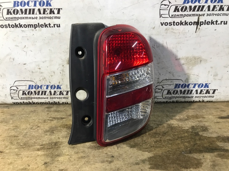 Фонарь стоп-сигнала Nissan March 2011 K13 HR12DE прав