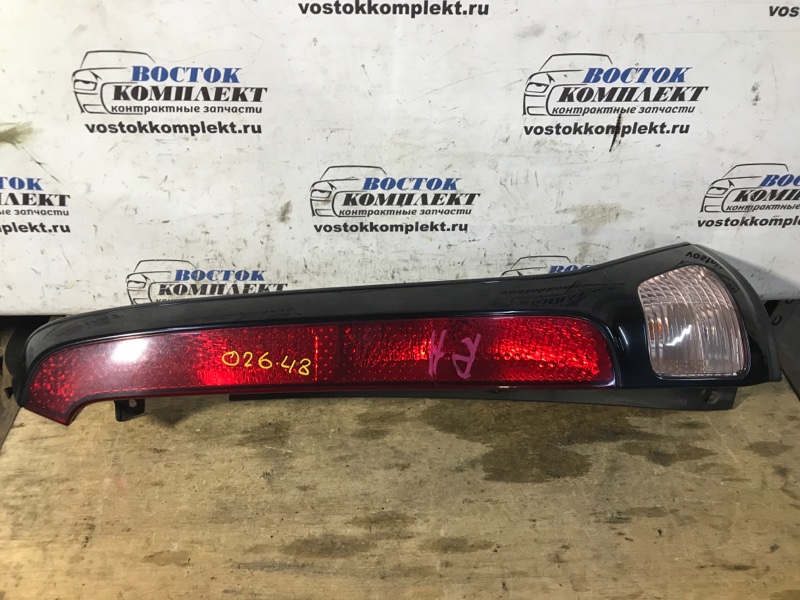 Фонарь стоп-сигнала Nissan Serena 2006 CNC25 MR20DE прав