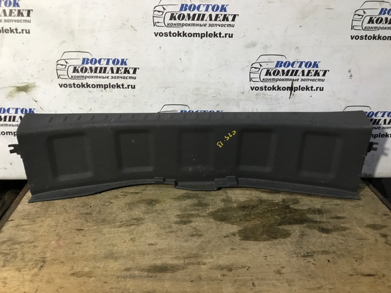 Накладка багажника Nissan Cube 2003 BZ11 CR14DE