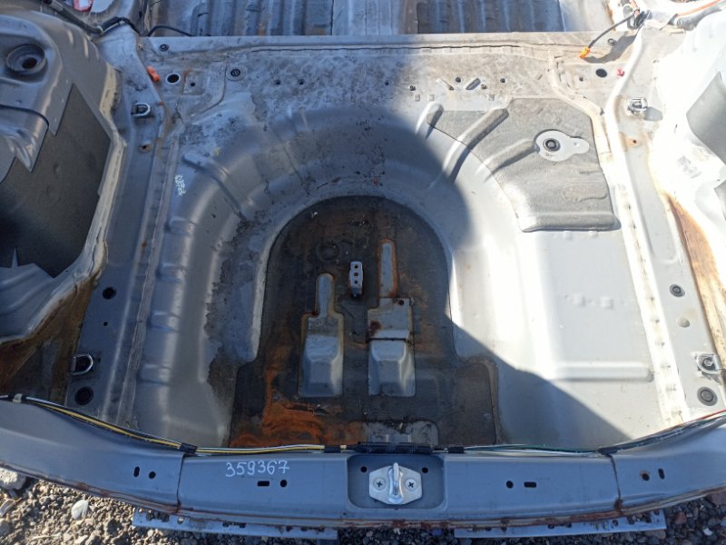 Днище багажника Honda Fit GD1 L13A