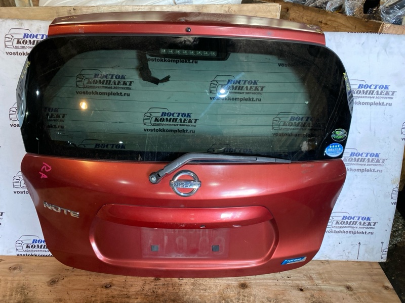 Дверь задняя багажника Nissan Note E12 HR12DE
