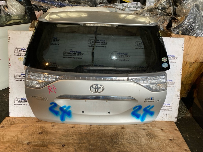 Дверь задняя багажника Toyota Estima 2010 AHR20W 2AZ-FXE