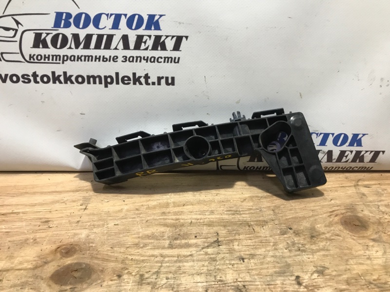 Клипса бампера Suzuki Solio MA15S K12B зад прав