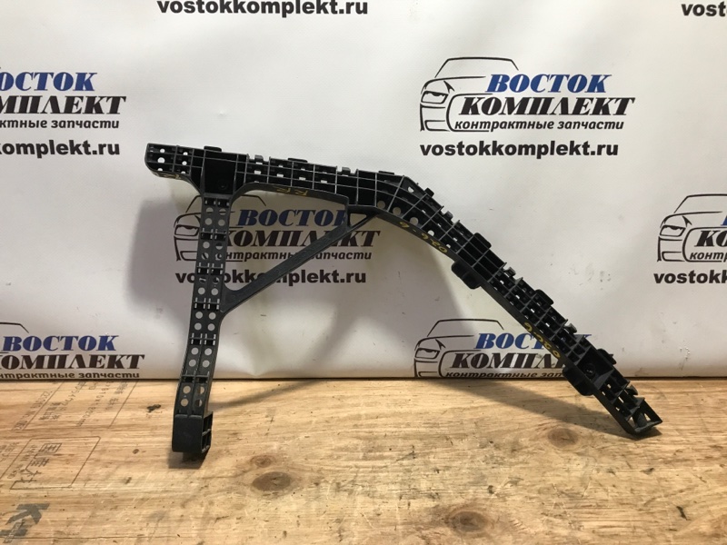 Клипса бампера Honda Insight 2009 ZE2 LDA зад прав