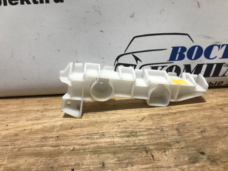 Клипса бампера Mitsubishi Mirage 2012 A05A 3A90 зад прав