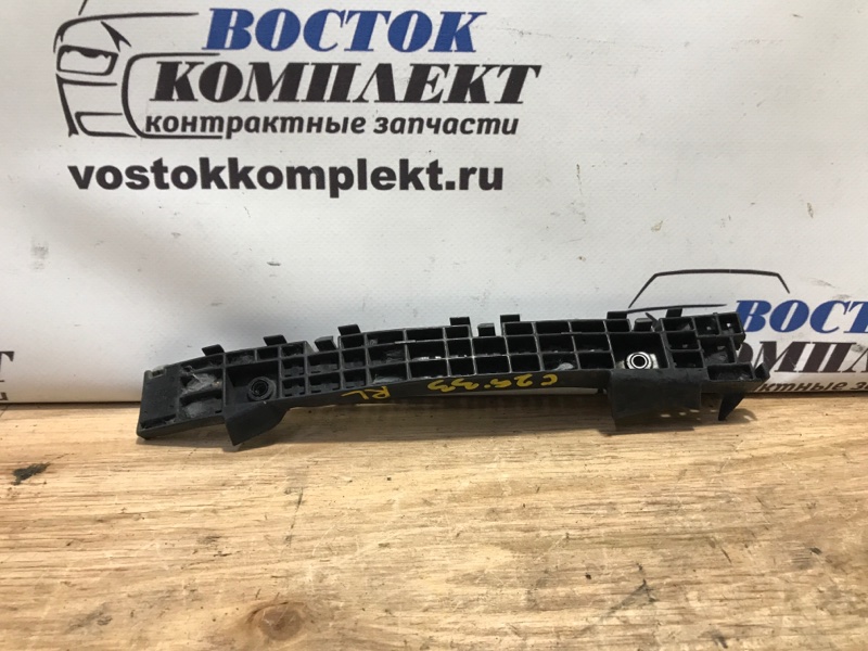 Клипса бампера Honda Fit 2008 GE6 L13A зад лев