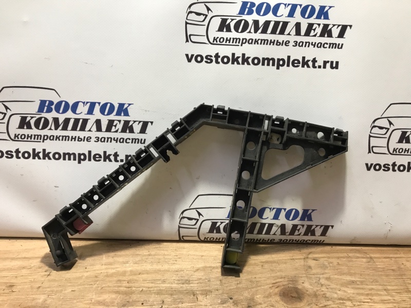 Клипса бампера Honda Stepwgn 2006 RG1 K20A зад лев