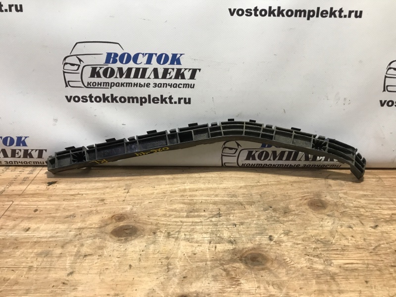 Клипса бампера Honda Stream 2007 RN6 R18A зад лев