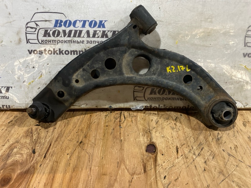 Рычаг подвески Toyota Passo KGC35 1KR-FE перед лев