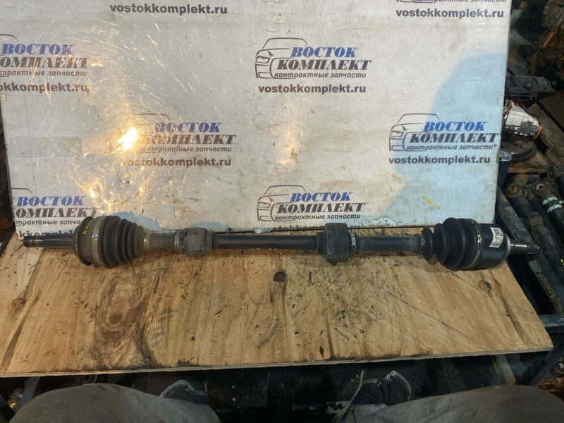 Привод Toyota Spade 2014 NCP141 1NZ-FE перед прав