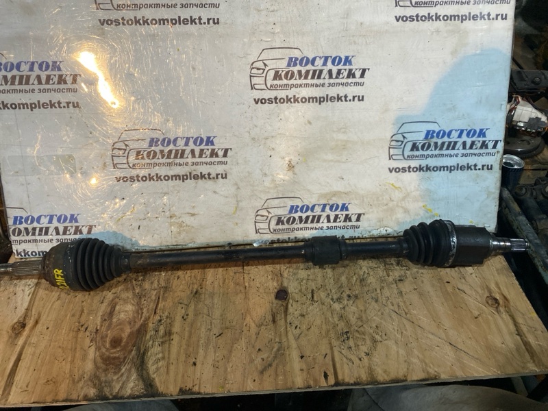 Привод Nissan Tiida C11 HR15DE перед прав