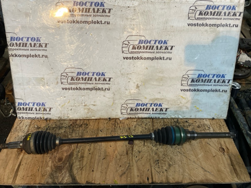 Привод Toyota Passo KGC35 1KR-FE перед прав