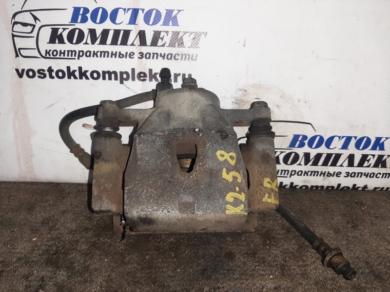 Суппорт Toyota Vitz KSP90 1KR-FE перед прав