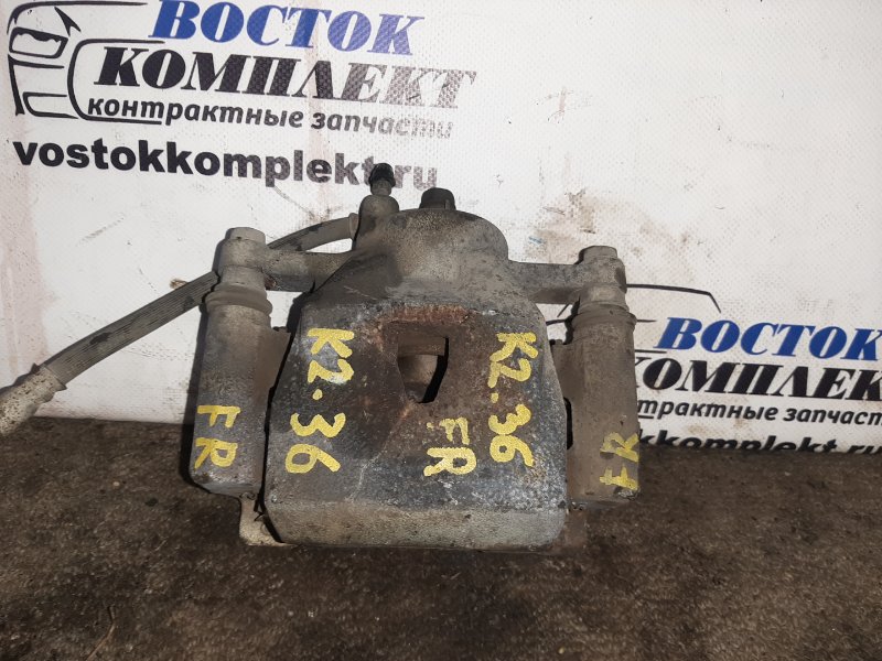 Суппорт Toyota Vitz 2012 NSP135 1NR-FE перед прав