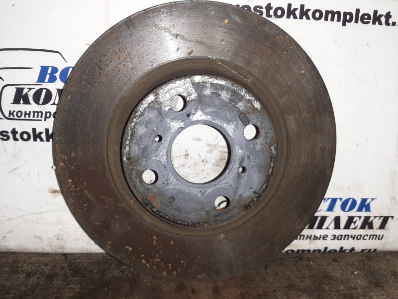 Диск тормозной Toyota Ractis NCP100 1NZ-FE перед