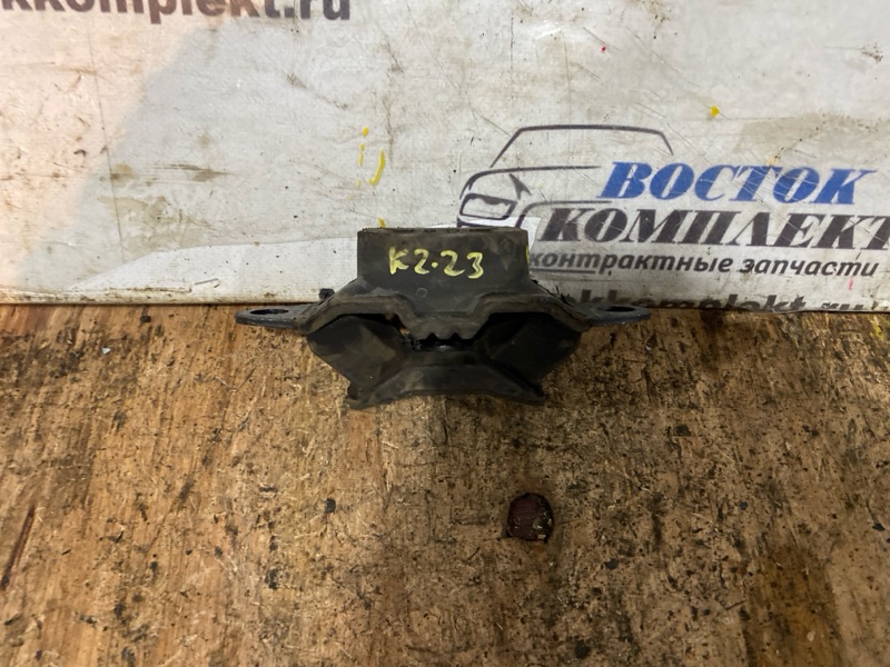 Подушка двигателя Nissan March NK13 HR12DE лев